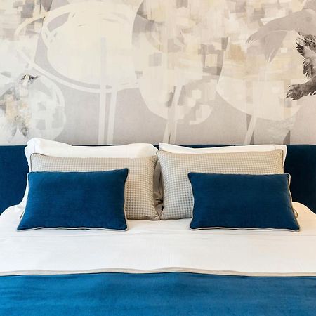 Donna Giacinta Blu Luxury Flat Apartment Bari Exterior foto