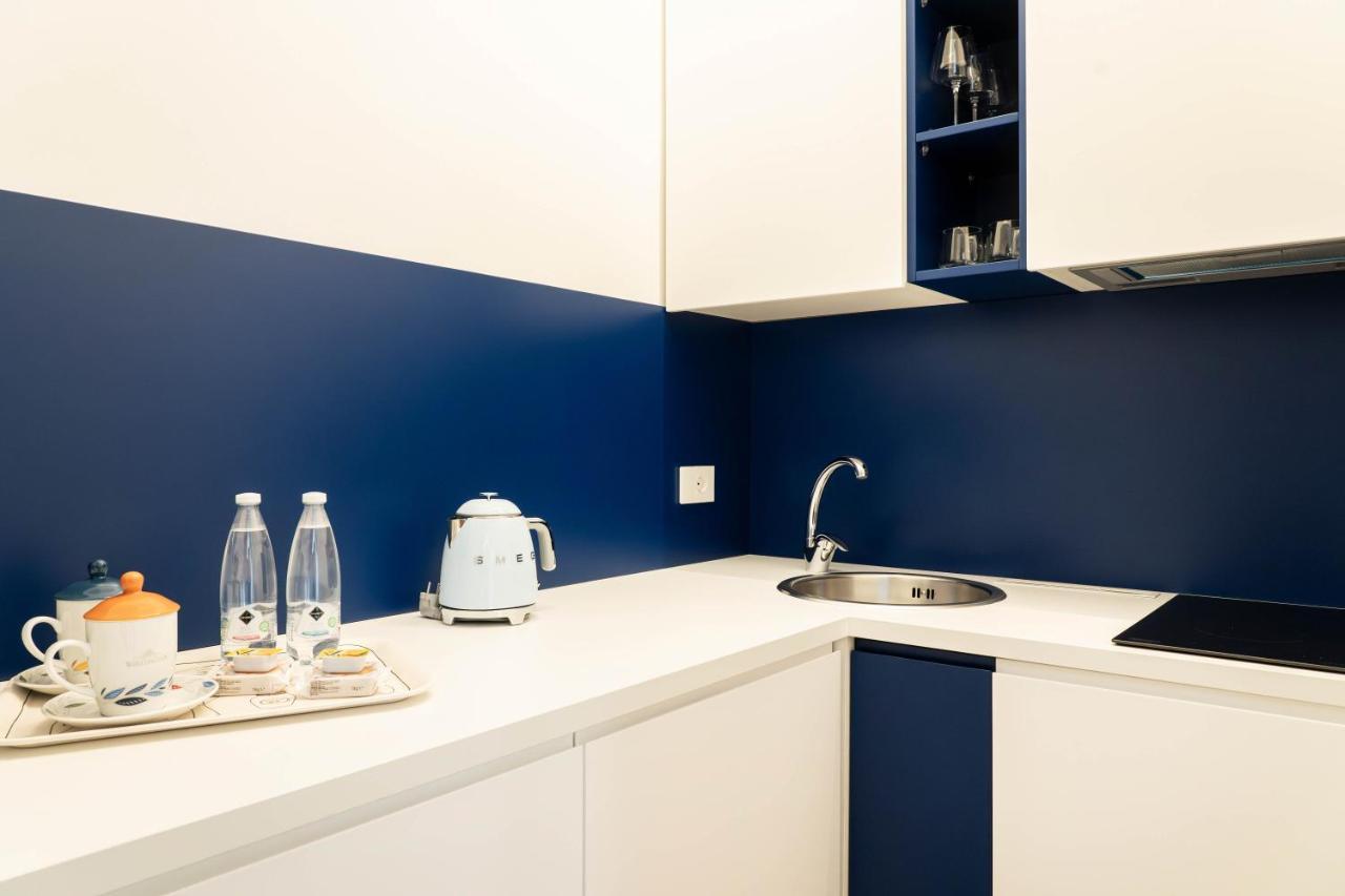 Donna Giacinta Blu Luxury Flat Apartment Bari Exterior foto