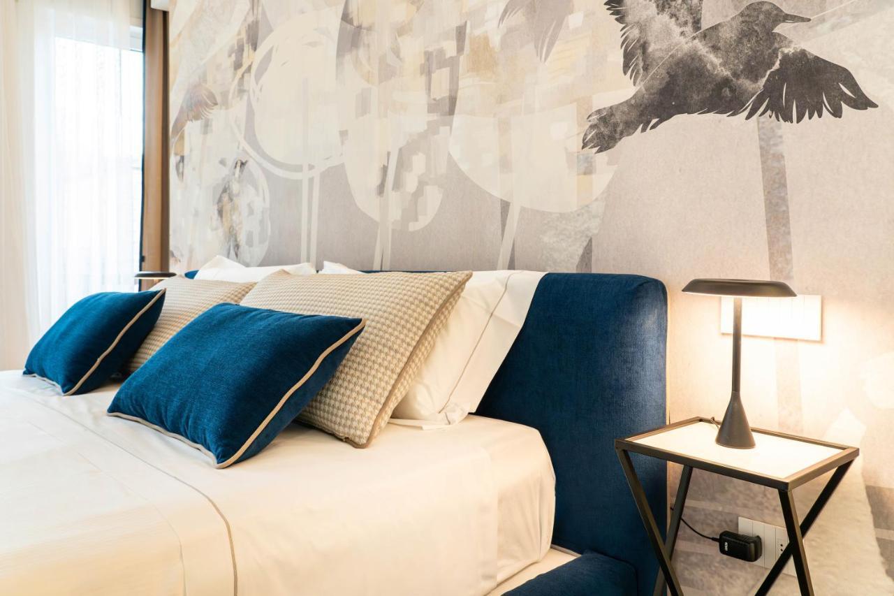Donna Giacinta Blu Luxury Flat Apartment Bari Exterior foto