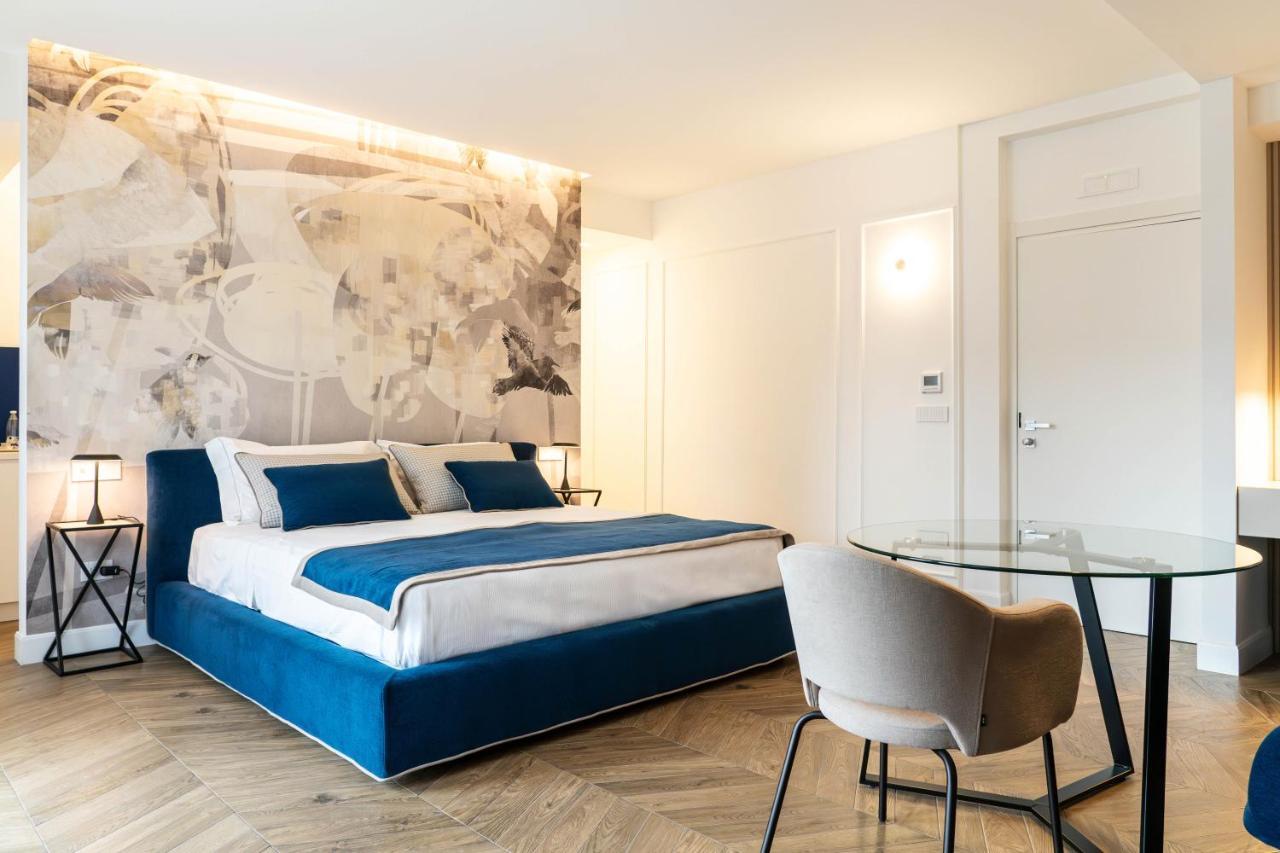 Donna Giacinta Blu Luxury Flat Apartment Bari Exterior foto