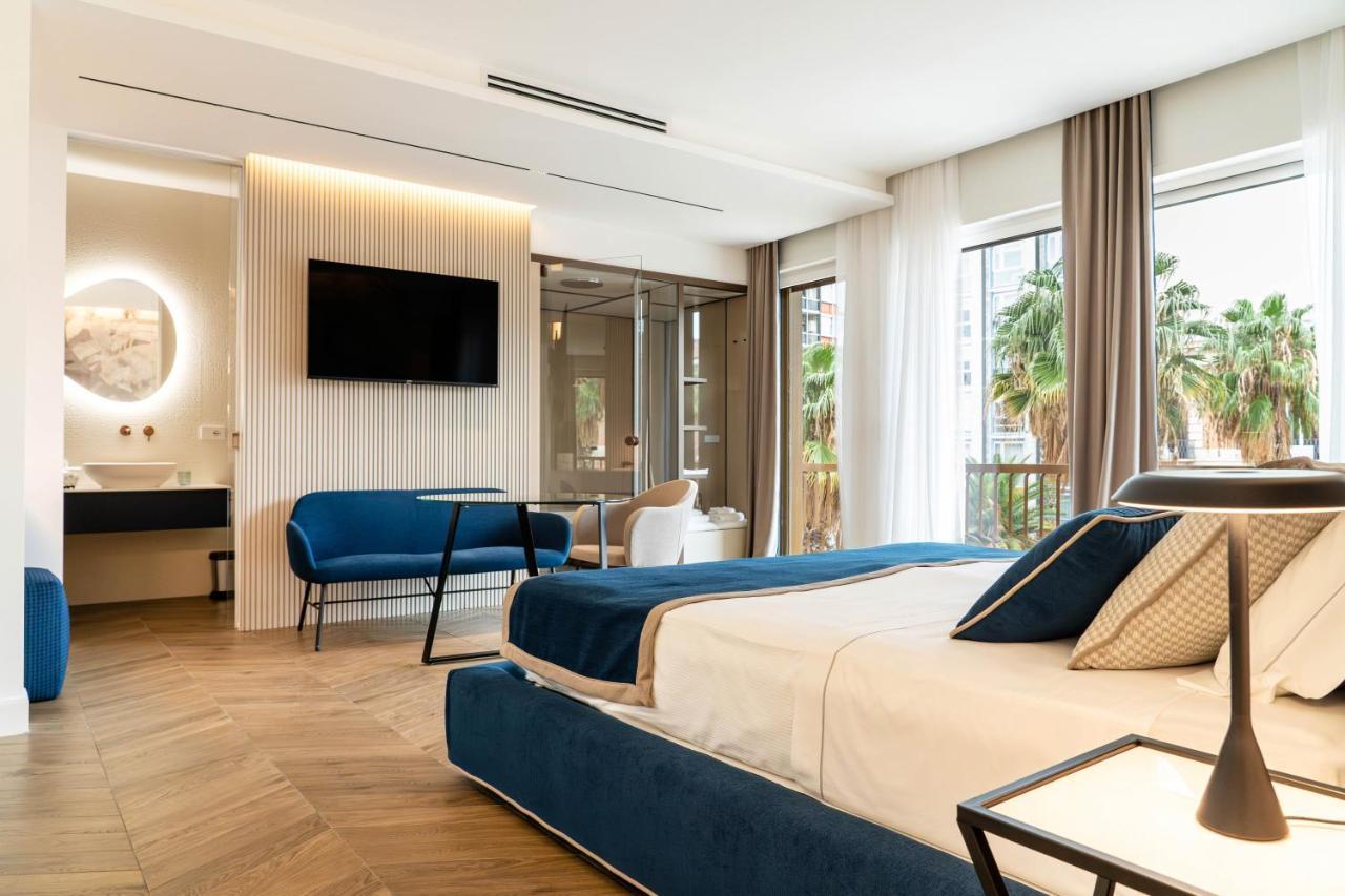Donna Giacinta Blu Luxury Flat Apartment Bari Exterior foto
